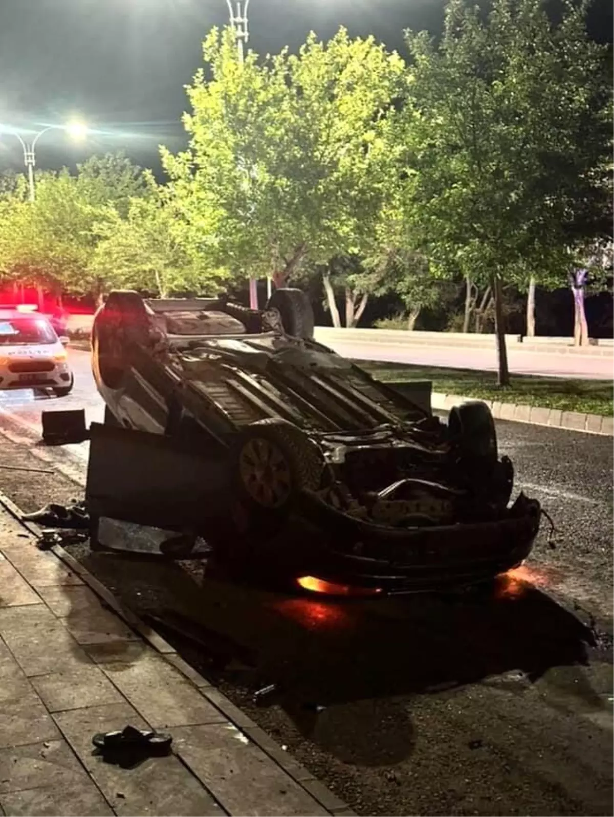 Elazığ’da Takla Atan Otomobilde 2 Yaralı