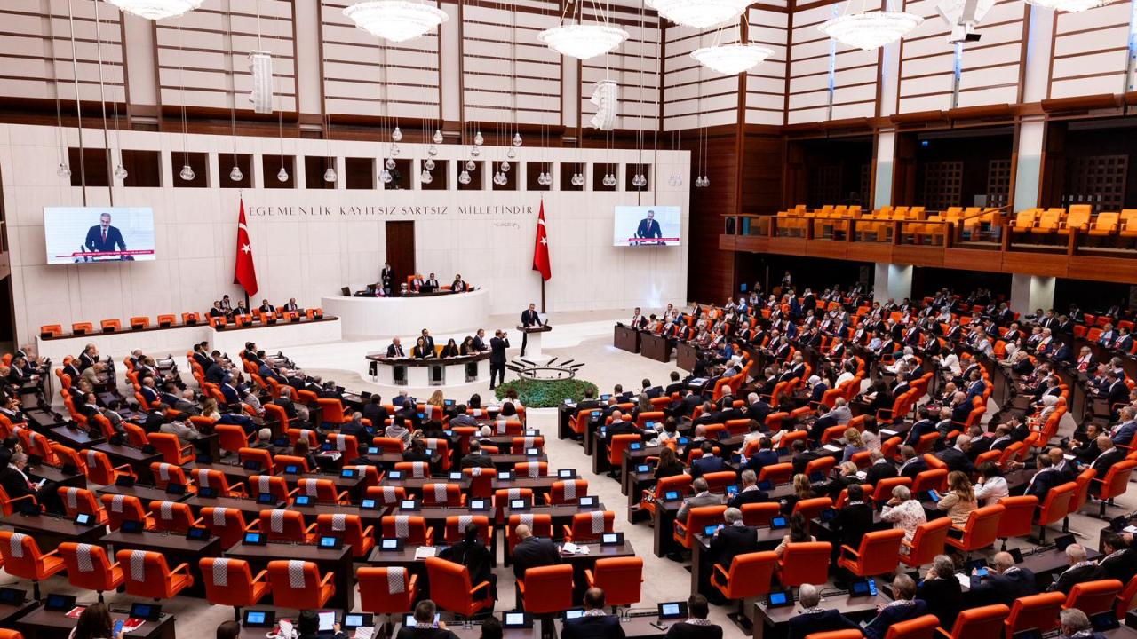 Gazze’ye giden insani yardım filolarına saldırılara dair tezkere kabul edildi