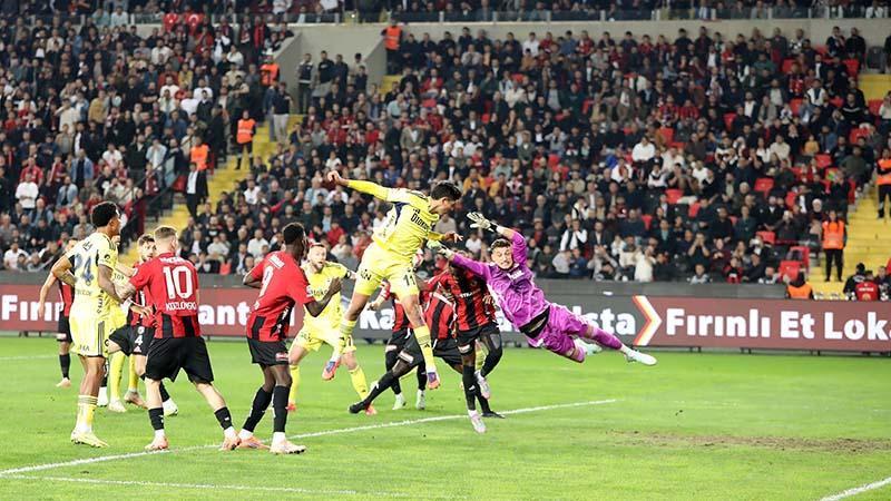 Gaziantep FK – Fenerbahçe Maçında Sonuç 0-4