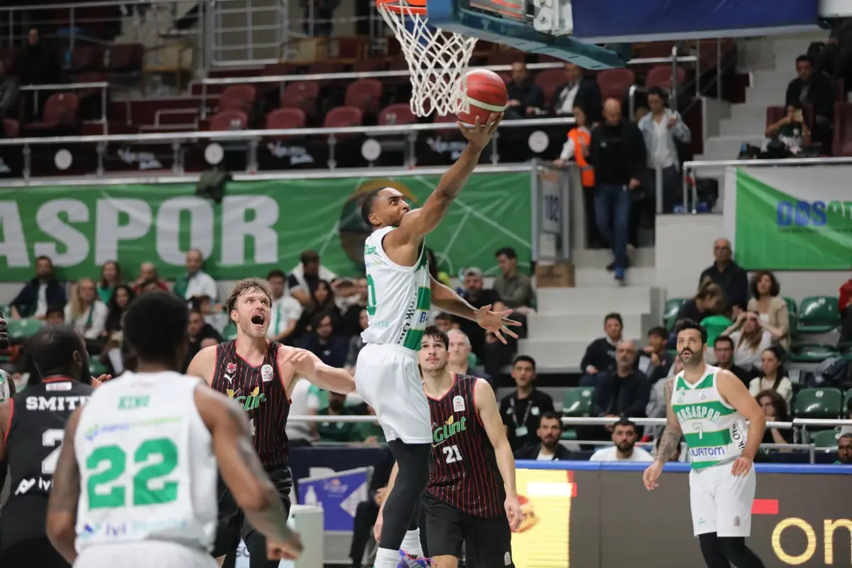 Bursaspor Basketbol, Glint Manisa’yı 84-69 Yendi