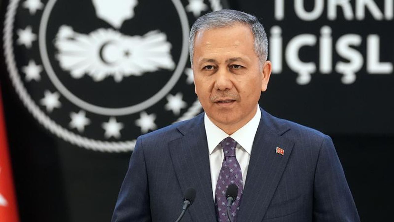 Bakan Ali Yerlikaya'dan Gazze'de yaşamını yitiren gazeteci Yahya Barzak için başsağlığı mesajı