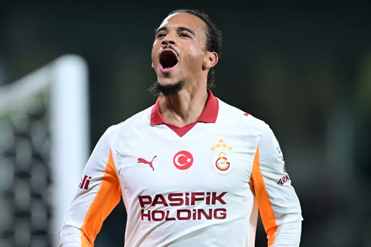 Galatasaray, Başakşehir’i 2-1’lik skorla geçti Galatasaray, Başakşehir’i 2-1’lik skorla geçti