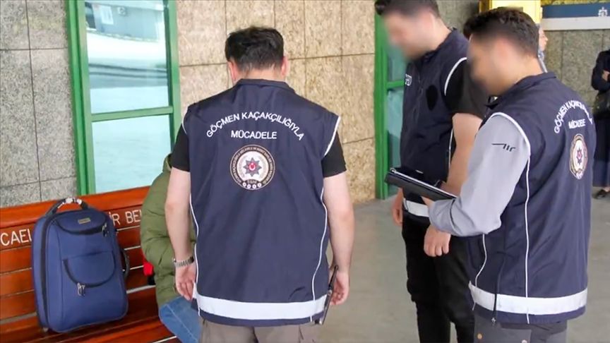 169 göçmen kaçakçılığı organizatörü ve 783 düzensiz göçmen