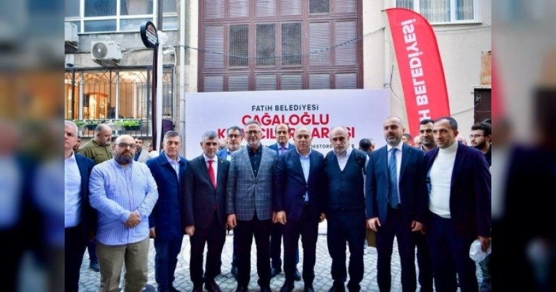 Cağaloğlu’nda Kitapçılar Sokağı Açıldı