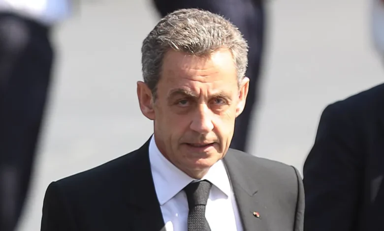 Sarkozy, 5 Yıllık Hapis Cezasını Çekmek Üzere Cezaevine
